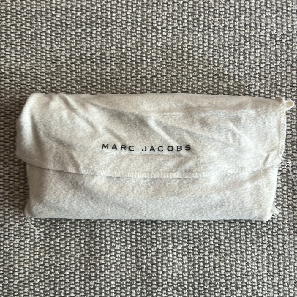 Marc Jacobs Metallic Gold Leather Clutch Wristlet - Picture 6 of 6